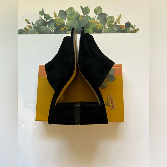 Aldo Black Suede Block Heel Mules - Picture 2 of 5